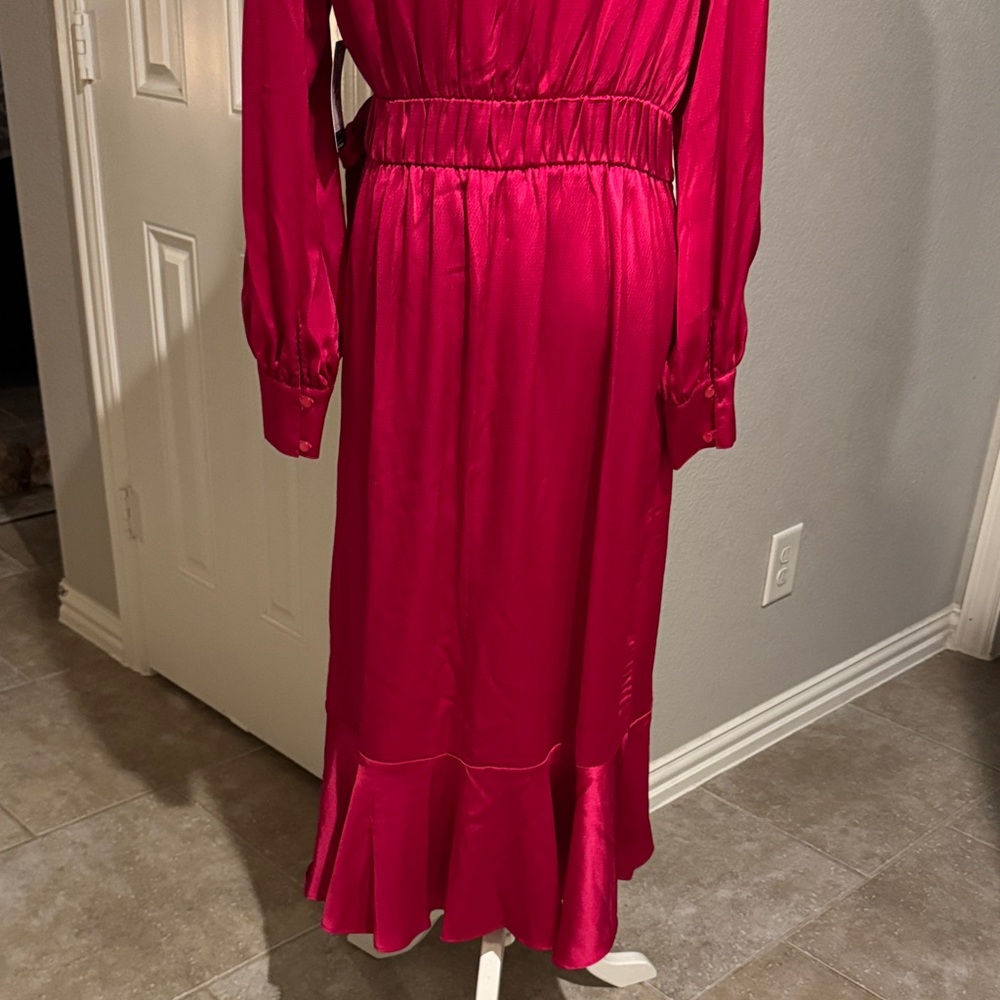 Chic Long‎ Sleeve Hot Pink Wrap Dress - Picture 5 of 7